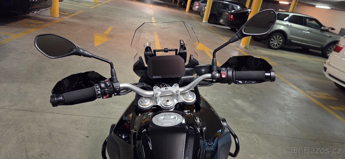 BMW F850 GS Trophy 2020 + kufry a nářadí - 7