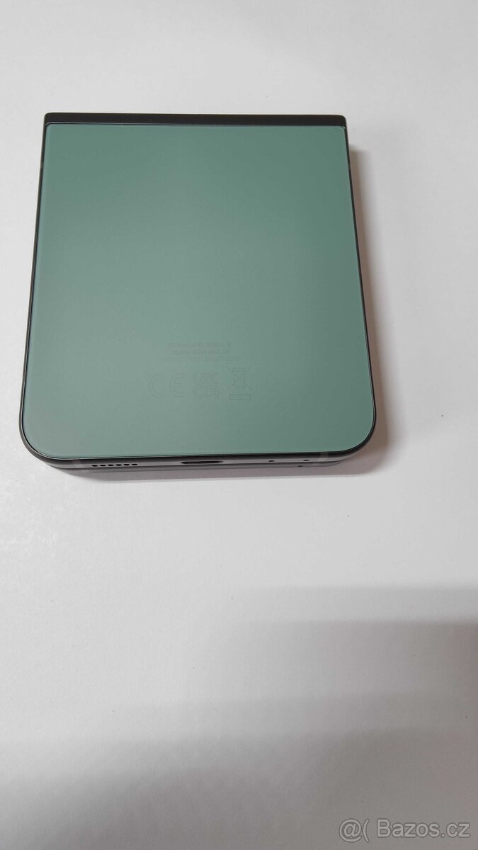 Samsung Galaxy Z Flip5 (F731B) 8GB/512GB, Green - 7