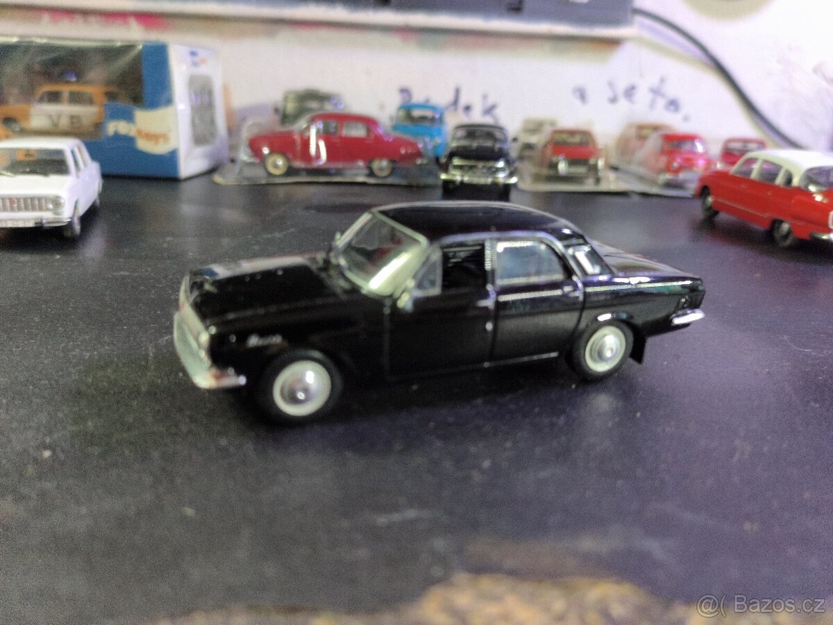 Modely autíček Tatra a jine - 7