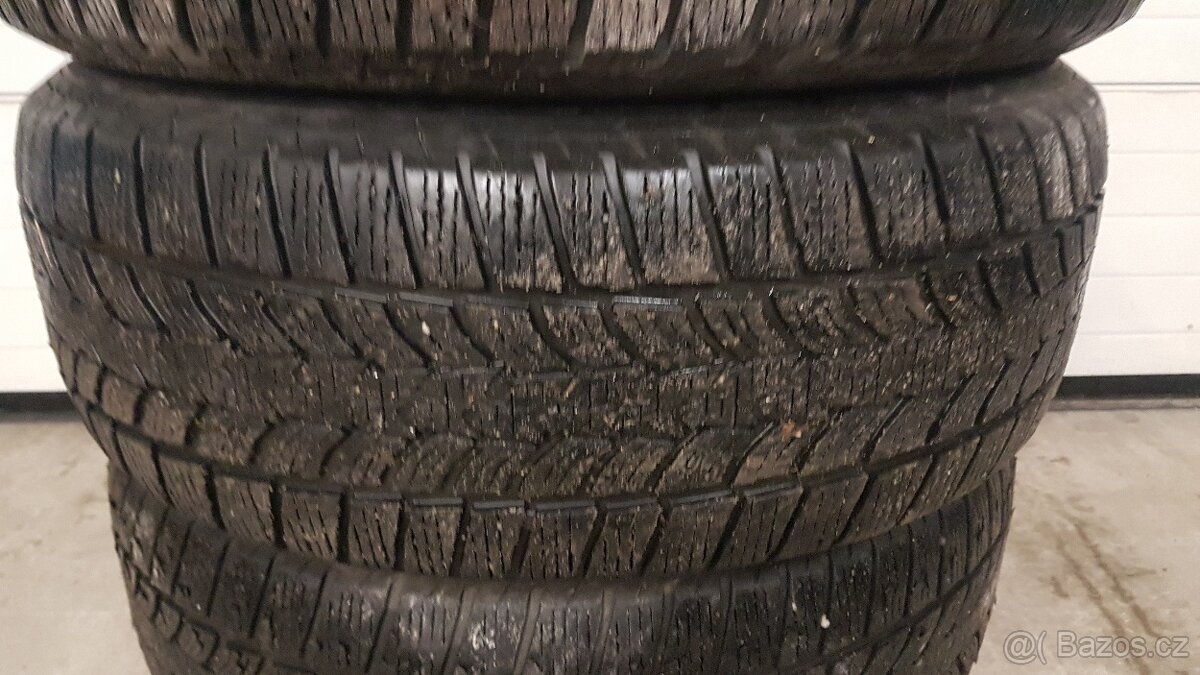 Zimní pneu 225/60R17 - 7