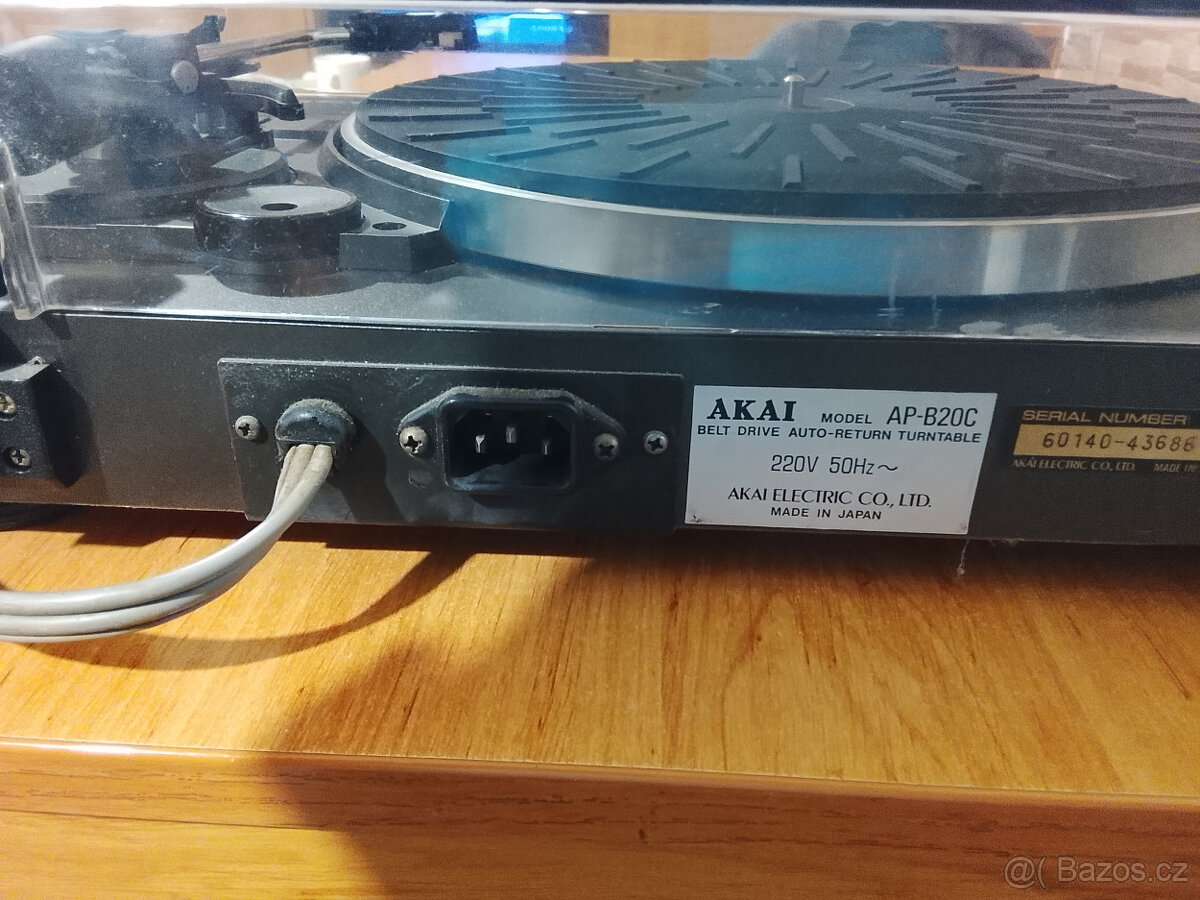Gramofon AKAI AP B20 - 7