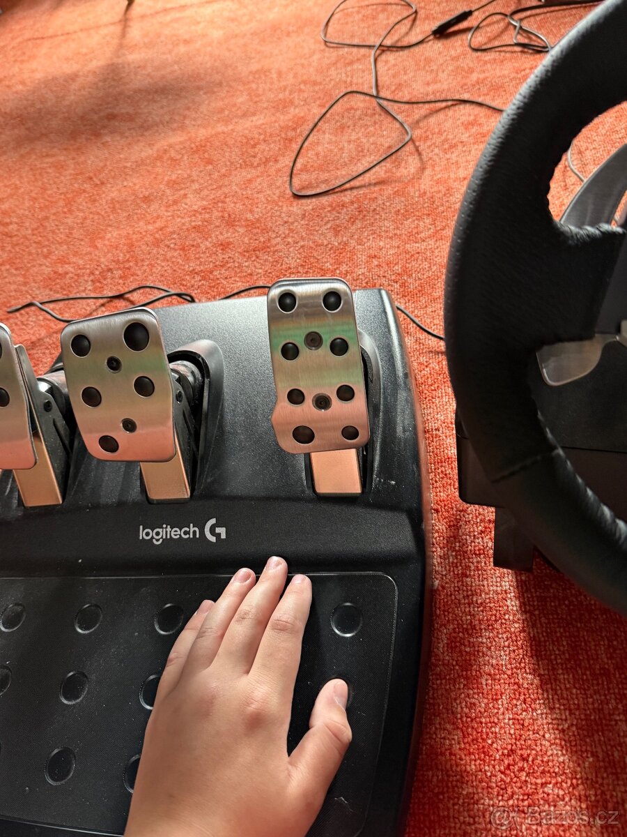 Logitech G920 Driving Force - 7