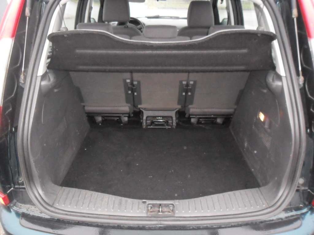 Ford C-Max 1.6TDCi/80kW, r.v. 11/2005 - 7