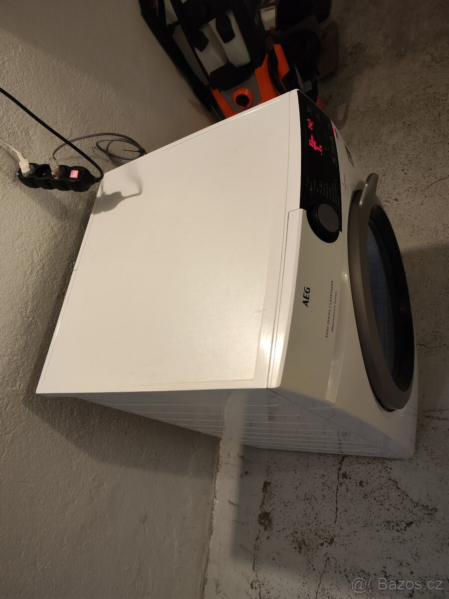 Sušička AEG - 7
