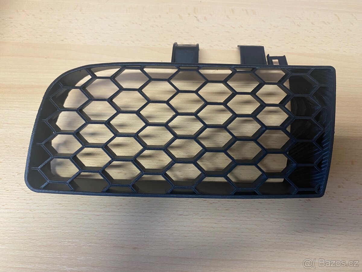 Bočné krytky do Cupra R masky Seat leon - 7