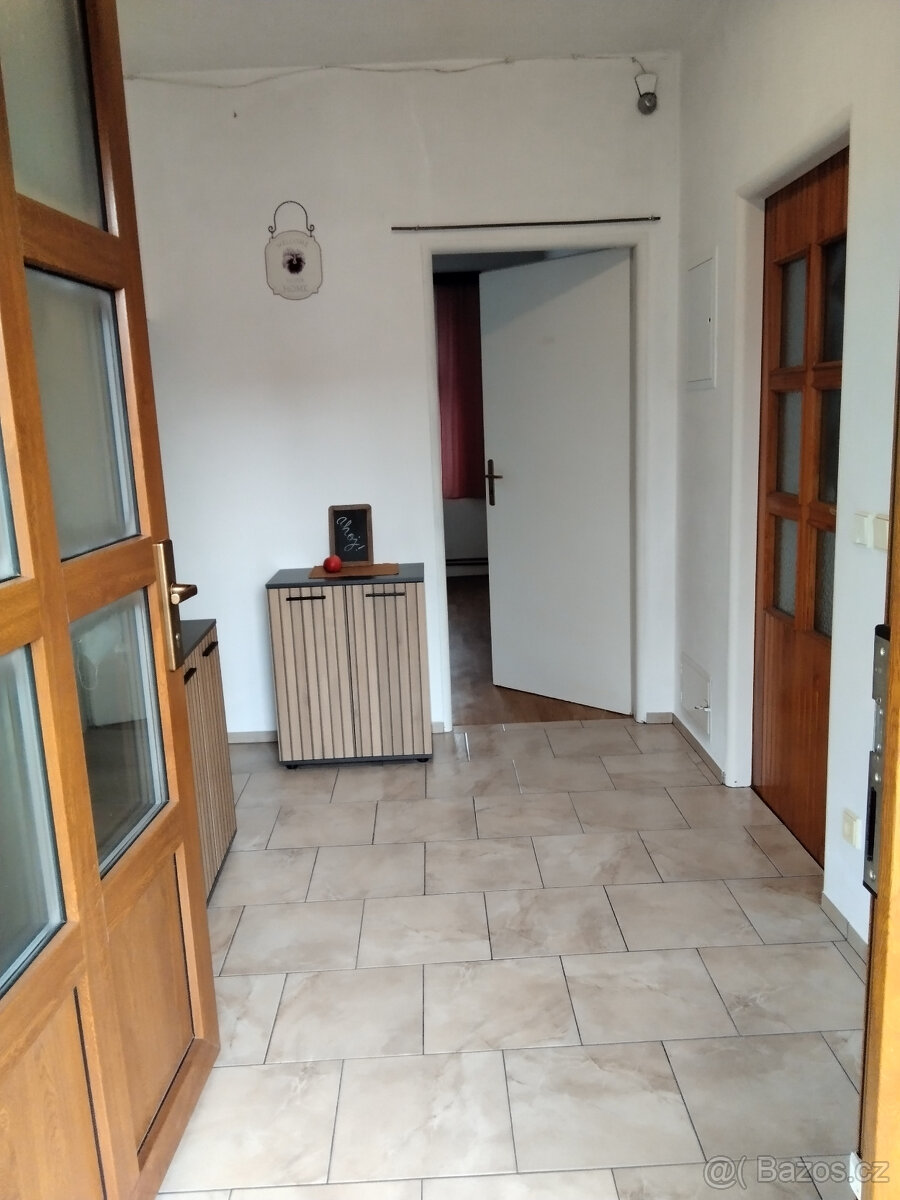 Dům se zahradou ve Vodňanech - 7