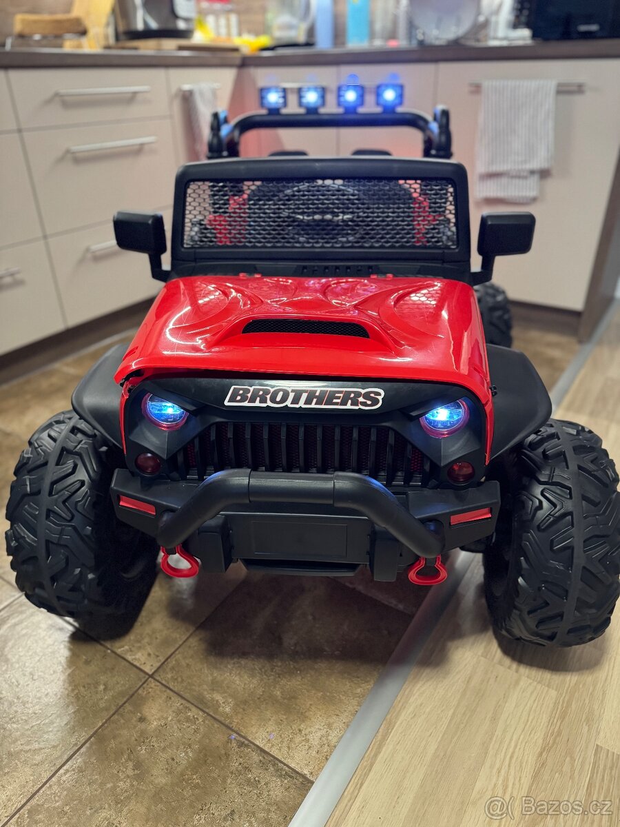 Elektrické autíčko 4x4 brothers - 7