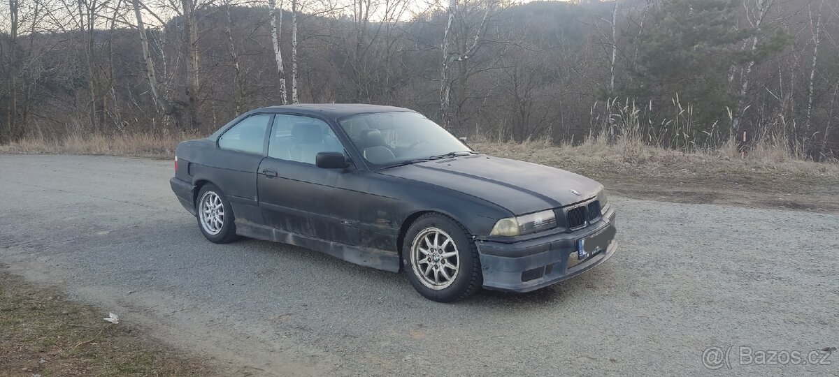 BMW E36 coupe m52b20 - 7