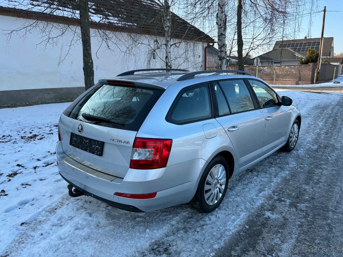 Škoda Octavia Combi 1.6 TDI Ambition - 7