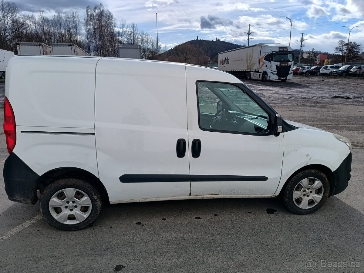 Opel Combo Van 1.3 CDTi ecoFLEX RV2014, serviska - 7