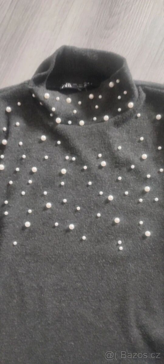 svetr zara vel. M - 7