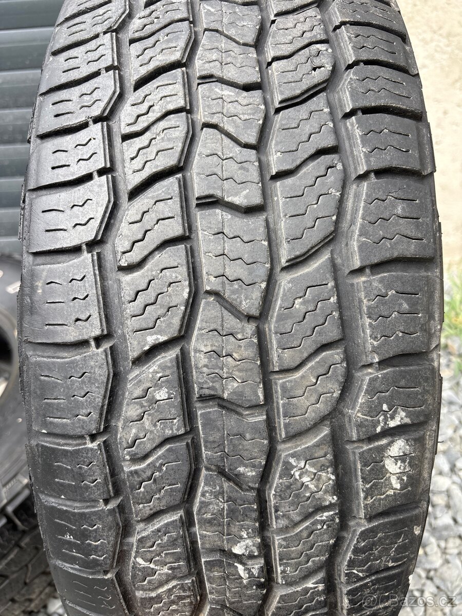 Pneu Cooper Discoverer AT3 225/70 R16 - 7