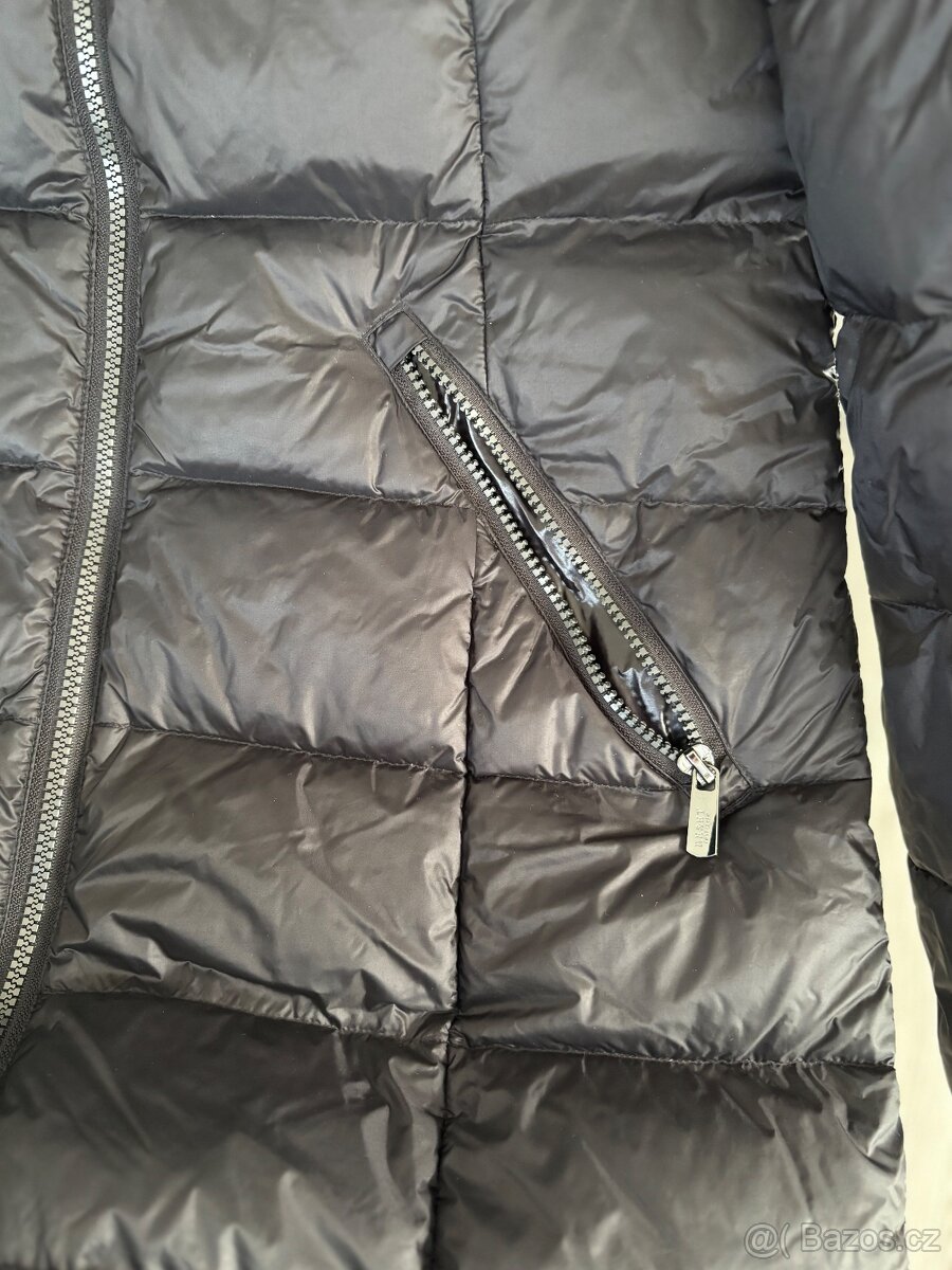 Černá péřová bunda prošívaná - 7