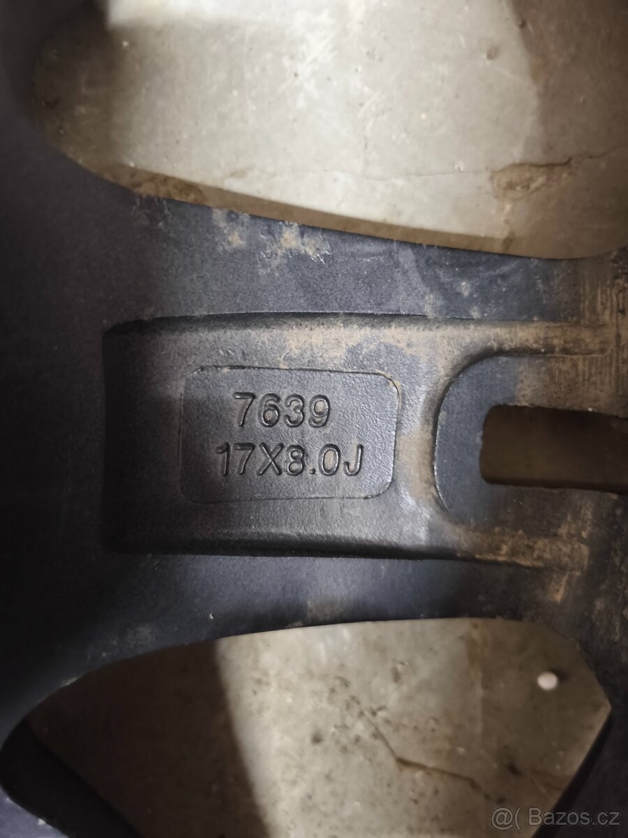 ALU disky 17 ". 6x139.7 - 7