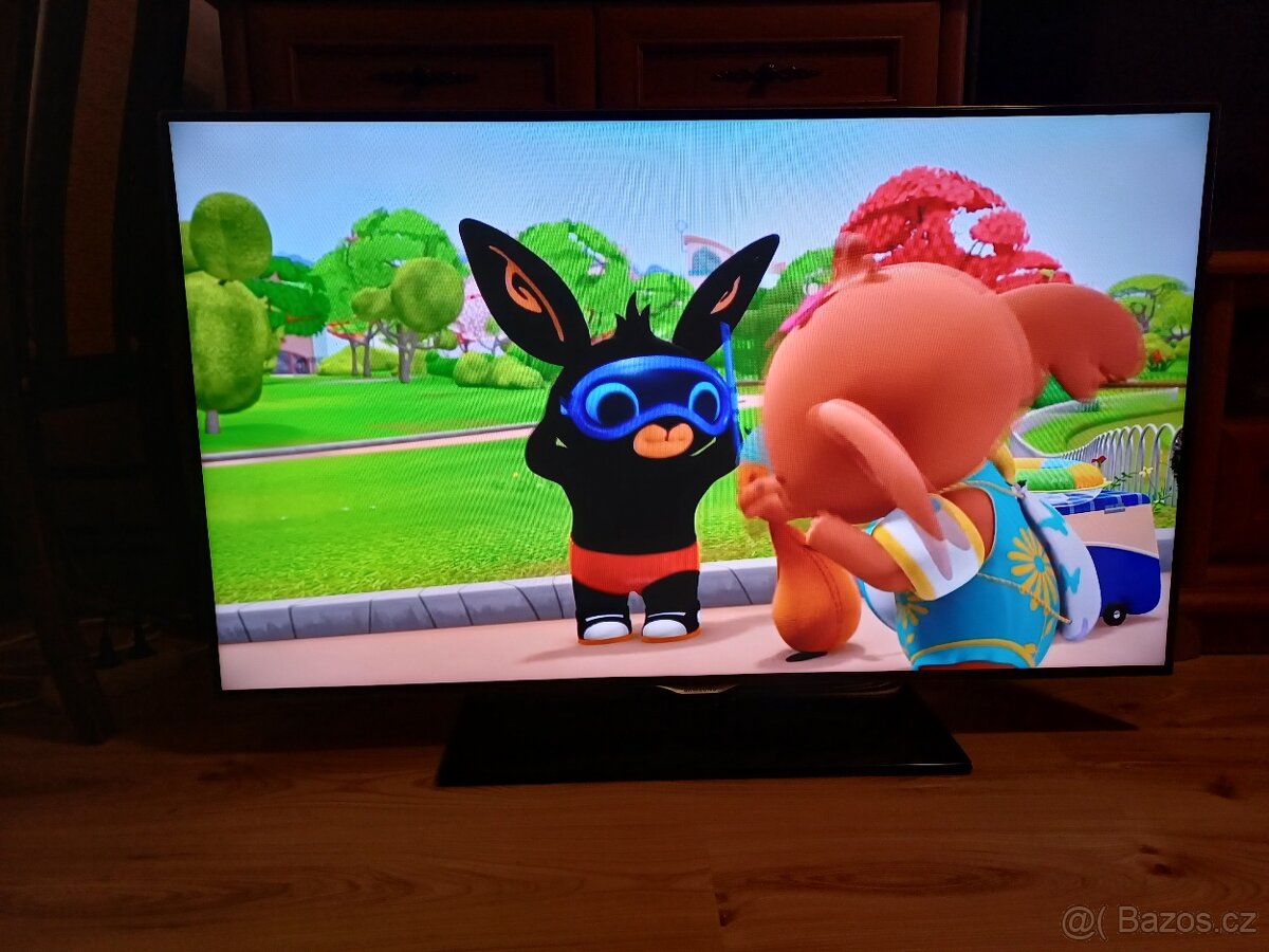 46"Smart TV Samsung UE46F6670-úhlopříčka 117cm - 7