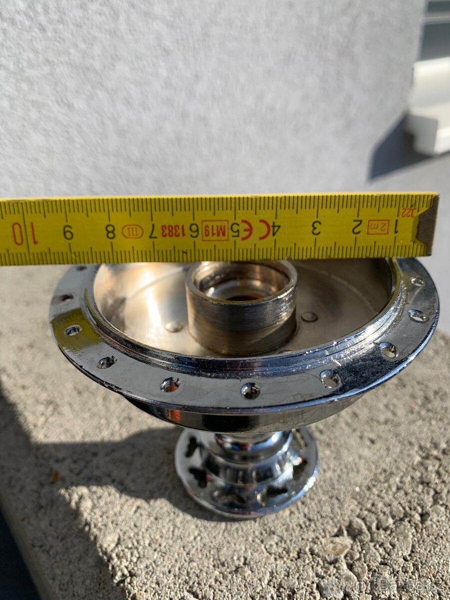 Náboj historického motocyklu - 7