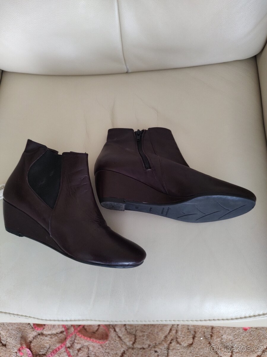 Kotníčkové boty na platformě vel. 40 - 7