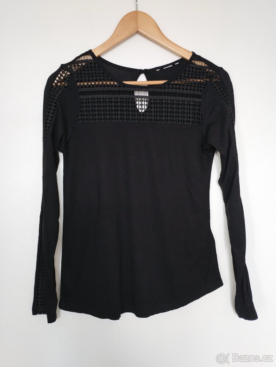 4x dámské / dívčí oblečení, vel. XS - S - 7