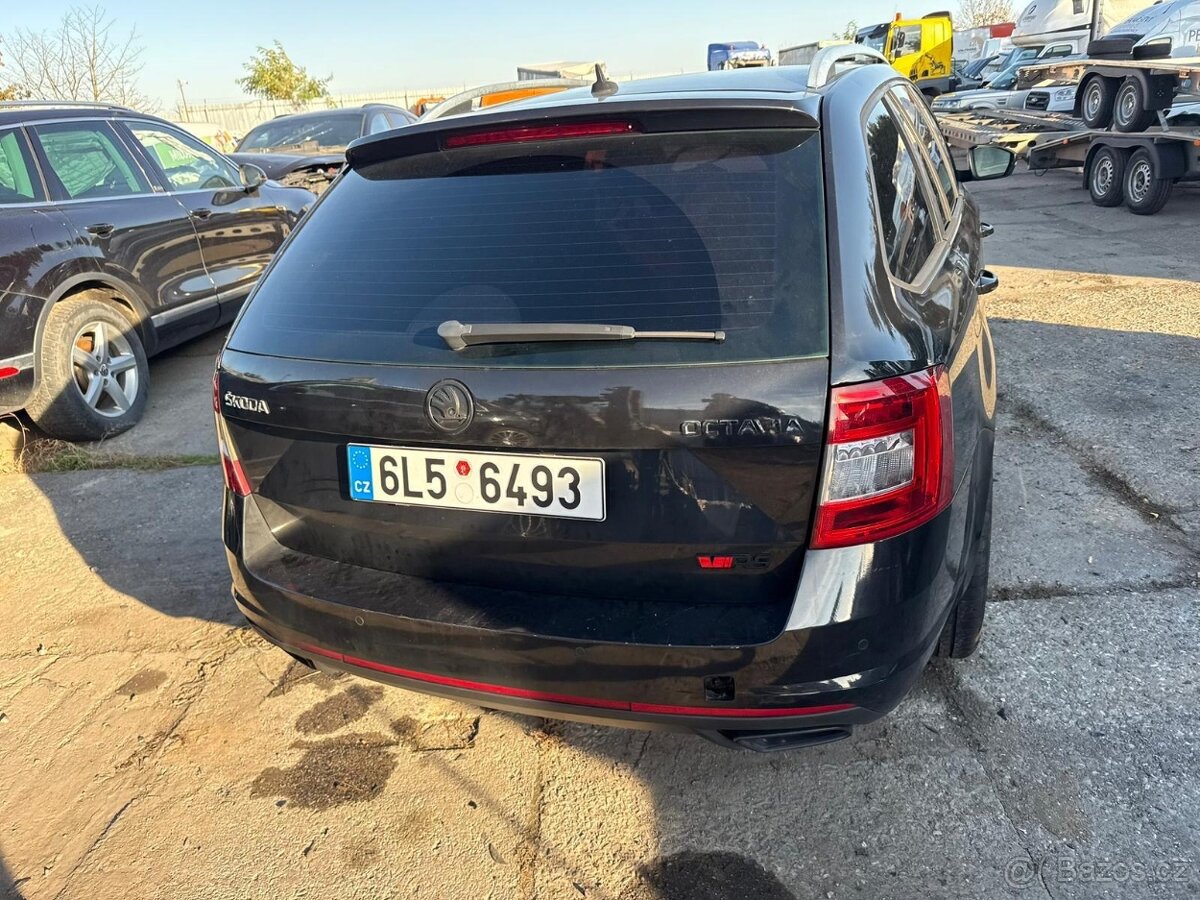 Škoda octavia combi 2.0TDi RS 135 kw 2013 airbag ok - 7