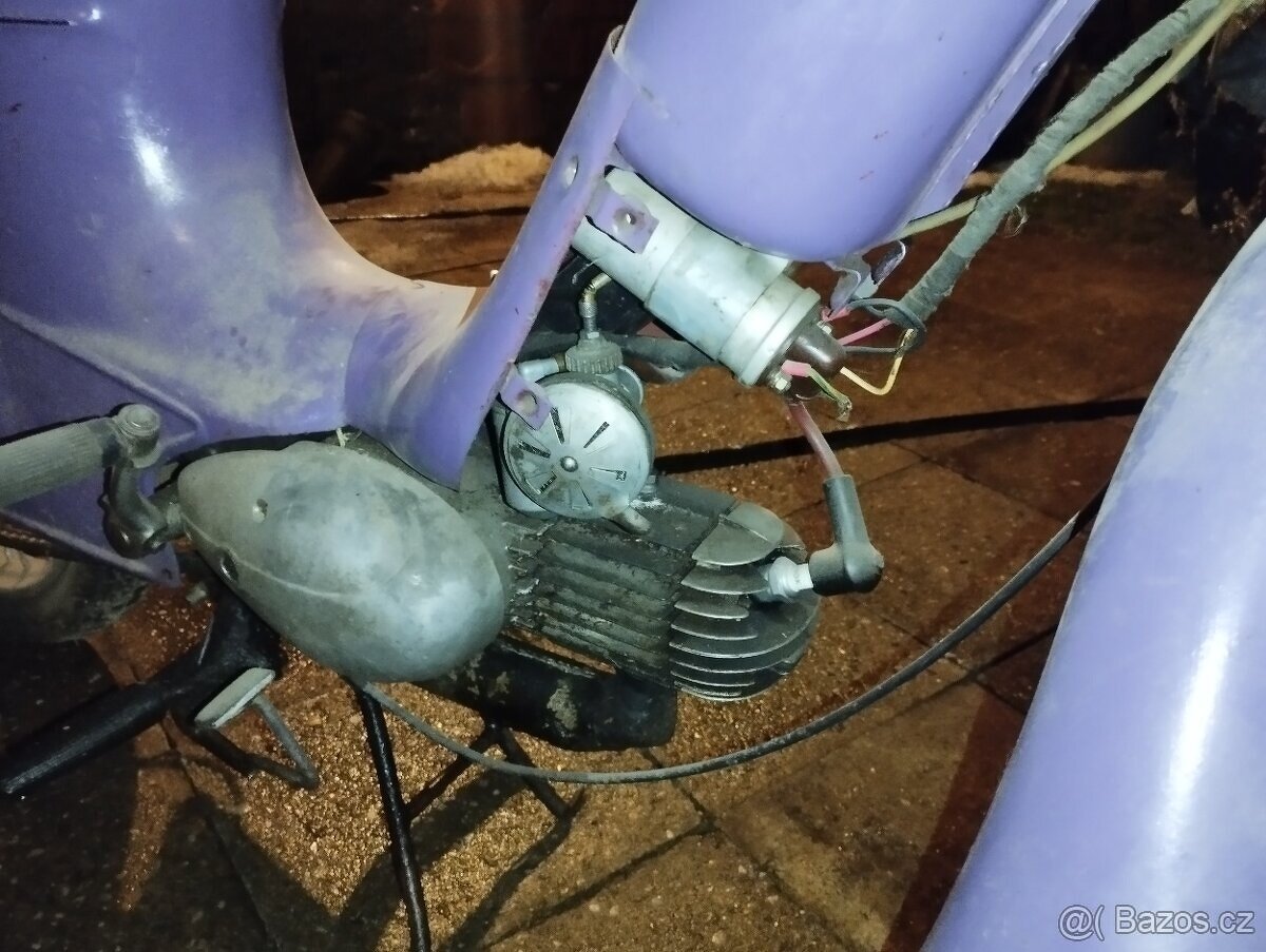 Jawa 550 /555 pařez - 7