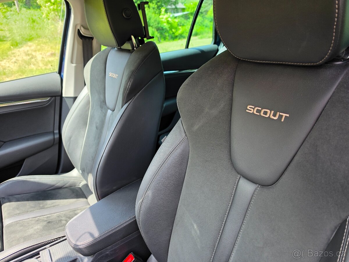Prodám Škoda Octavia Scout - 7