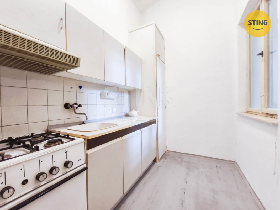 Prodej bytu 2+1 v historickém centru, Jihlava, 133029 - 7