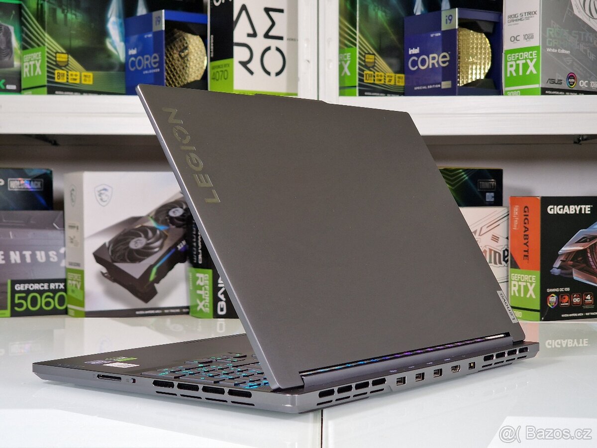 Herní notebook LENOVO | i9-13900 | RTX 4070 140W | 32GB DDR5 - 7