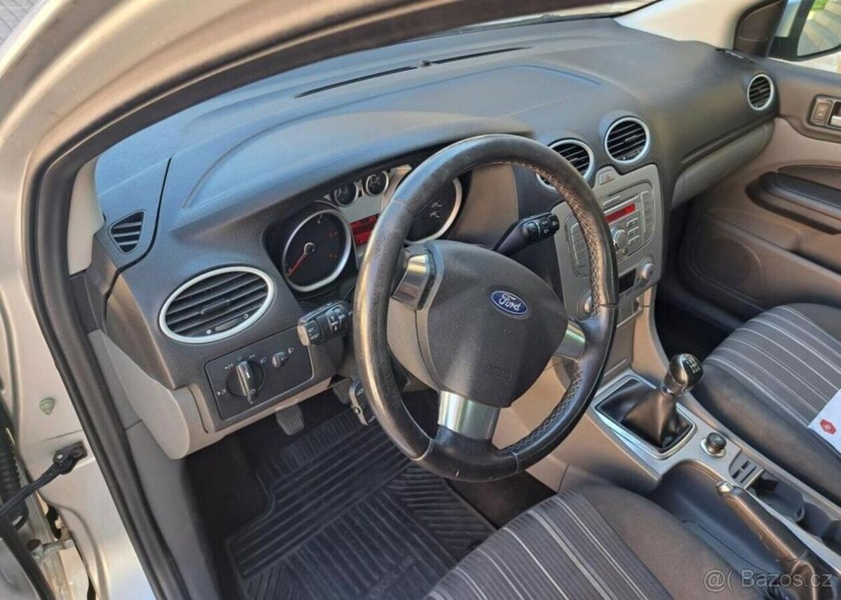 Ford Focus 1,6 TDCI Trend nafta manuál 80 kw - 7