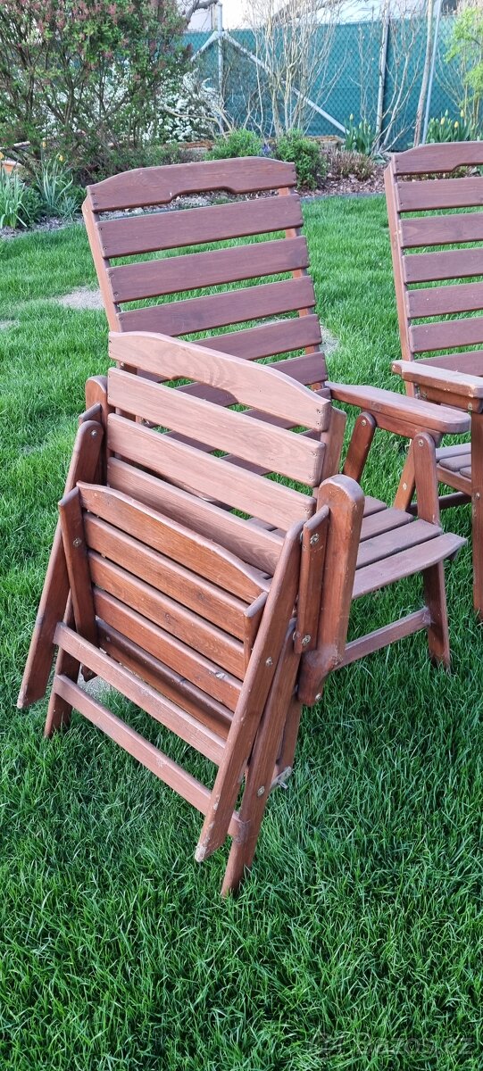 Prodám dřevěný zahradní nábytek - 7