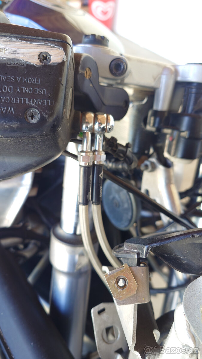 BMW r1100s - 7
