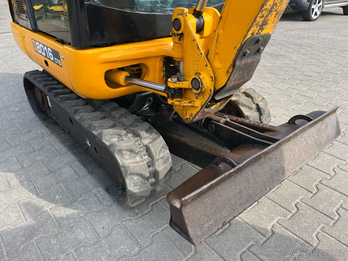 Minibagr minirypadlo JCB 8016 CTS Cat Bobcat Volvo Kubota - 7