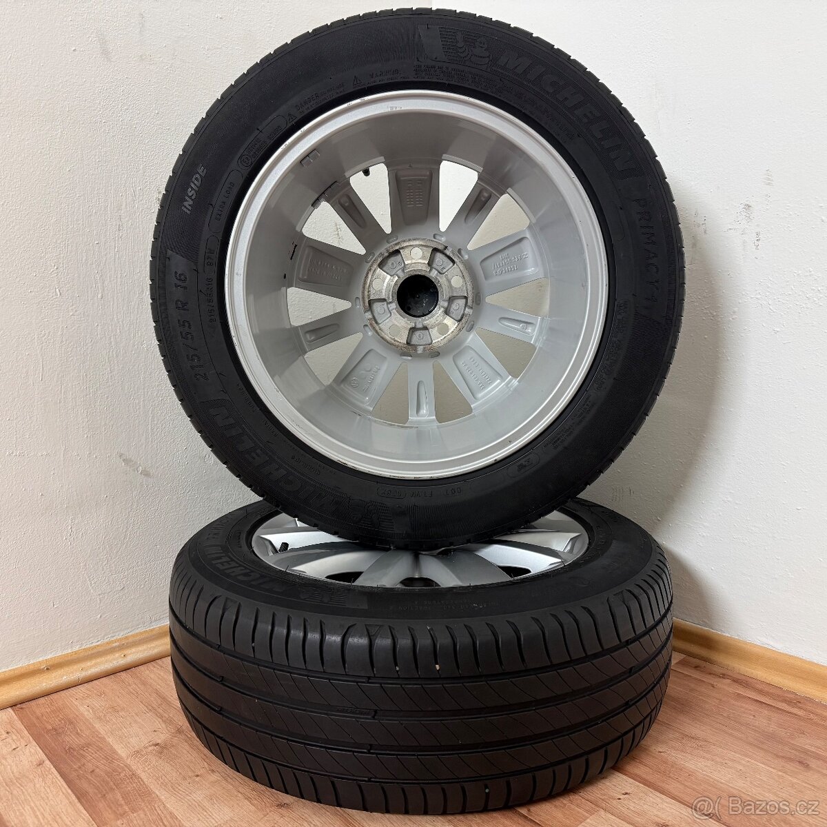 VW PASSAT B7 5x112 R16 ET33+LETNÍ 205/60R16 5/4mm - 7