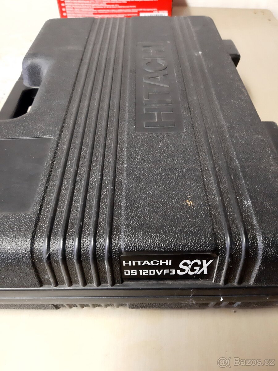 Hitachi akušroubovák+svítilna kufr - 7