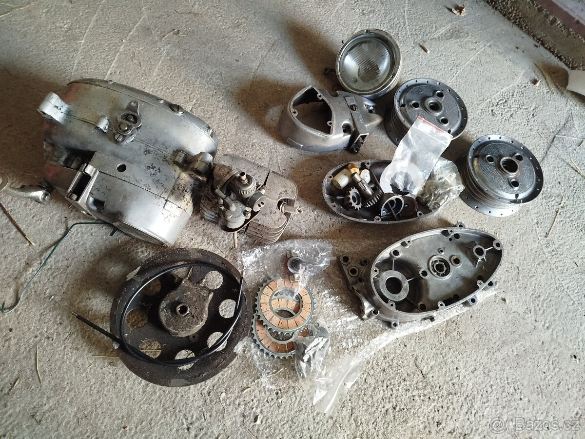 Jawa 21 Pionýr. - 7