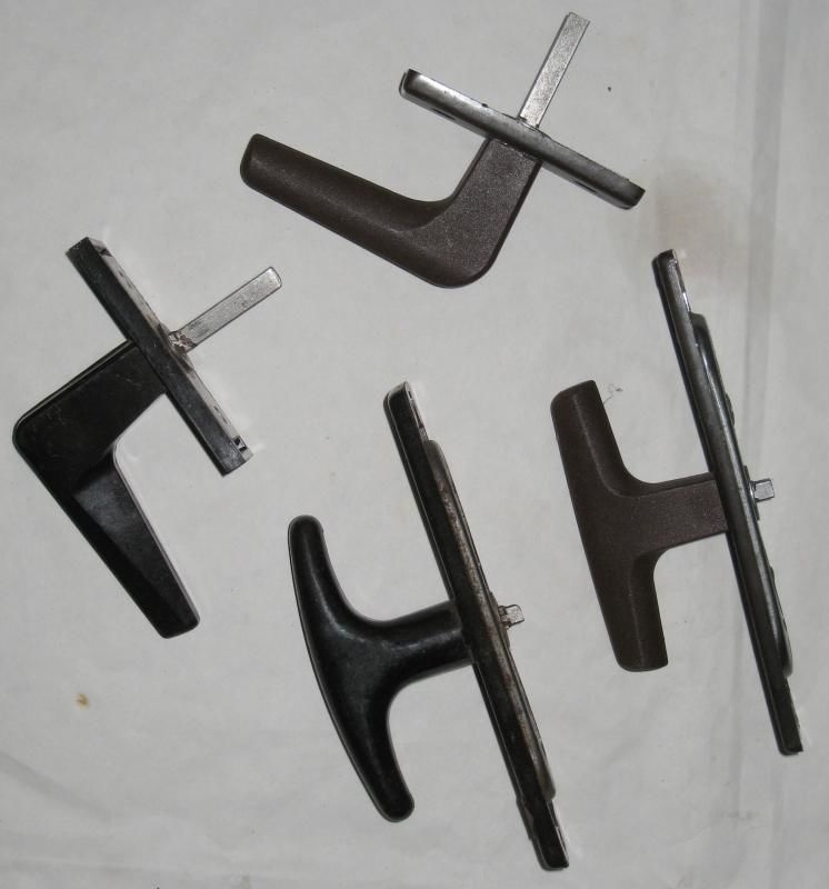 kování a zámky-různé druhy - 7