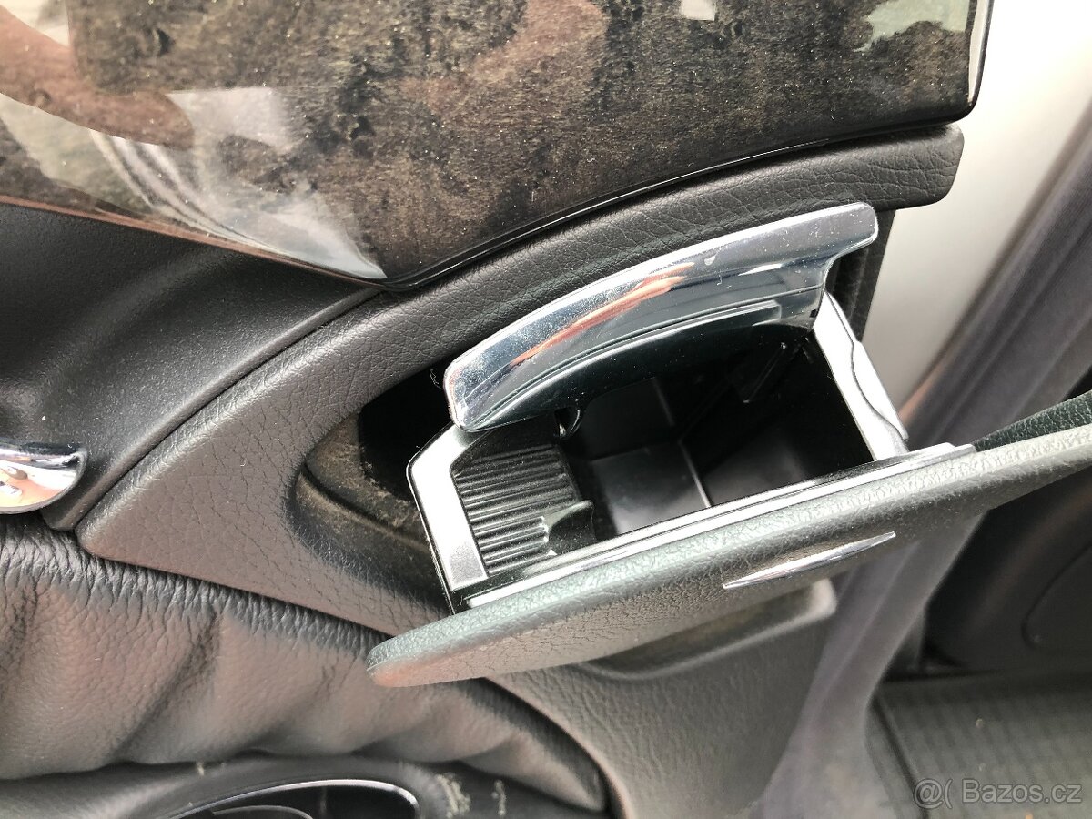 Mercedes Benz E 220 CDI - 7