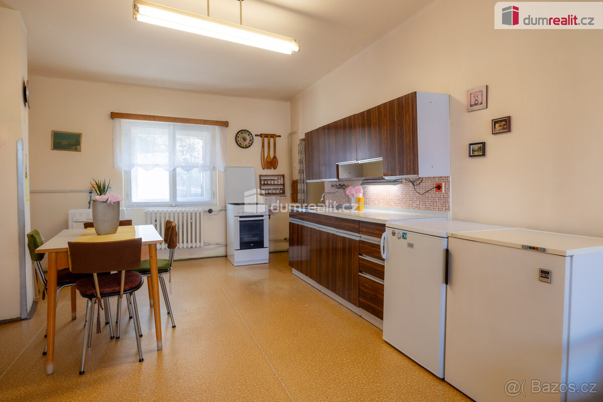 Prodej rodinného domu 146 m2, pozemek 291 m2 - Mšec - 7