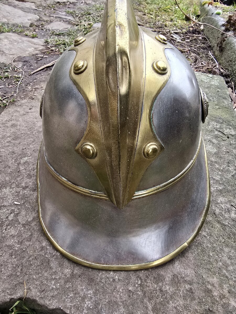 VELITELSKA HASIČSKÁ HELMA č1 - 7