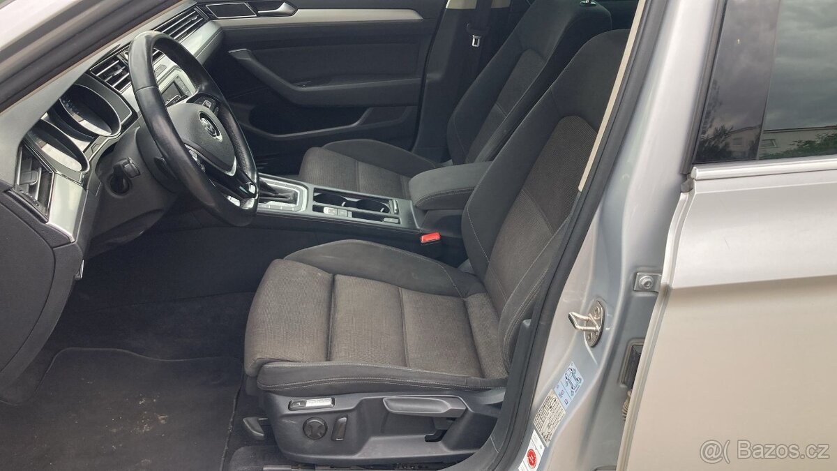 Volkswagen Passat 2.0 TDI - 7