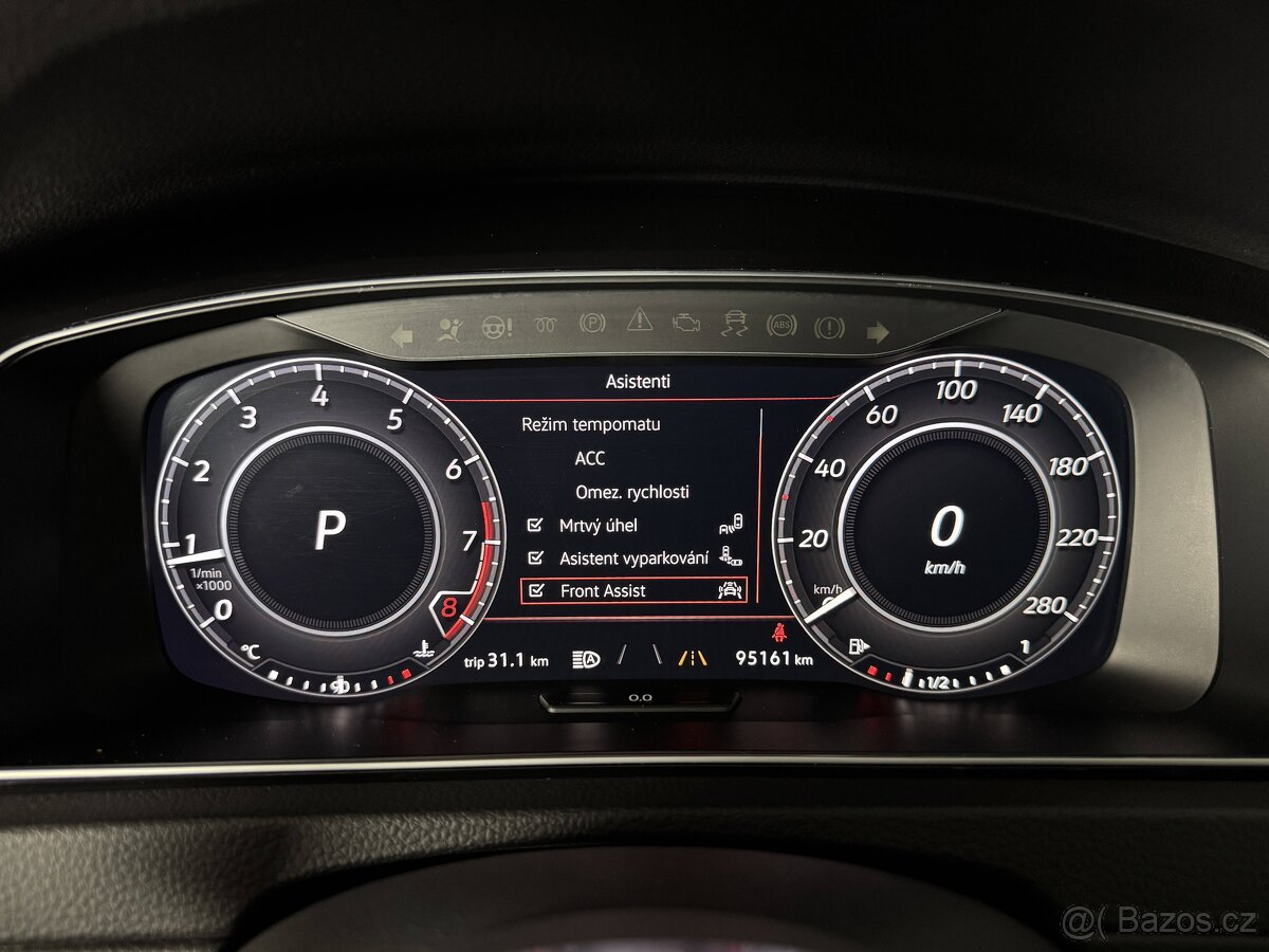 Volkswagen Golf 2,0 TSi DSG 180kW GTI Virtual Assist - 7
