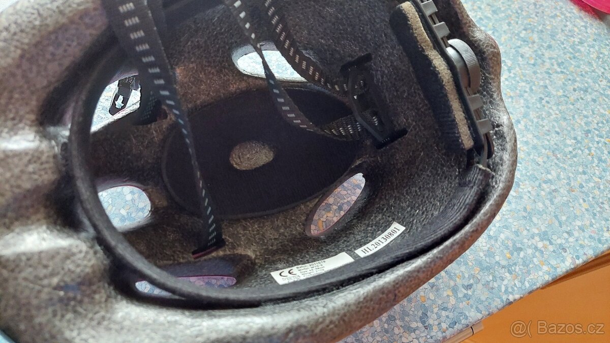 Dětská helma na kolo, 2ks (+ cykl. rukavice) - 7