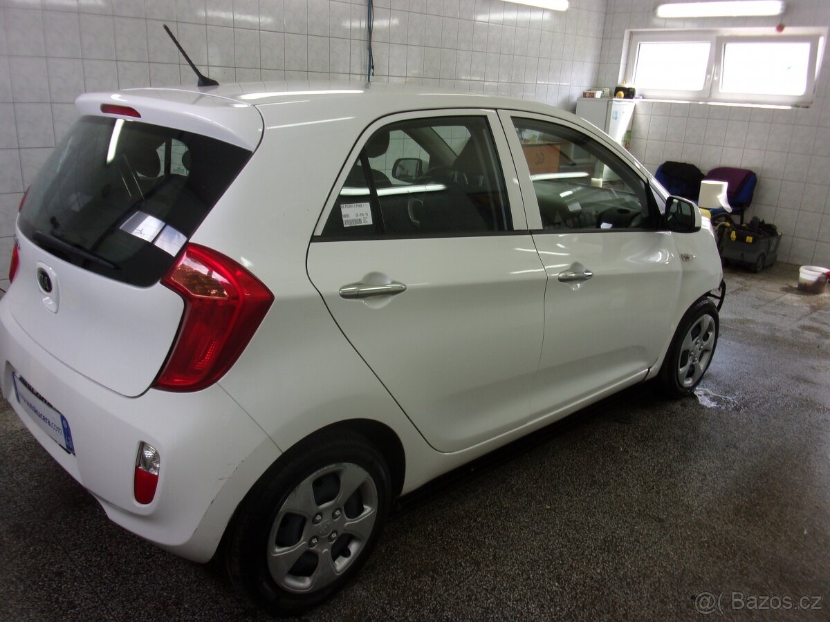 Kia Picanto 1,0i - 7
