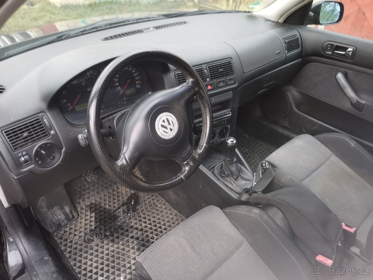 Prodej dílů VW Golf 4 1.6 74Kw - 7