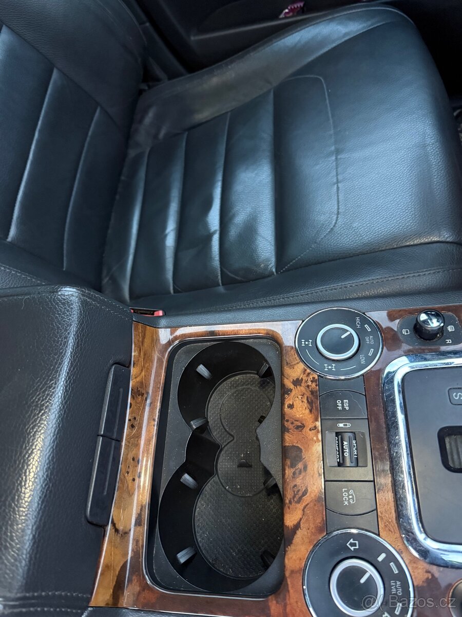 Volkswagen Touareg 1 - 7