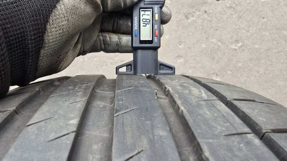 Letní pneumatiky 235/45/18 Michelin - 7