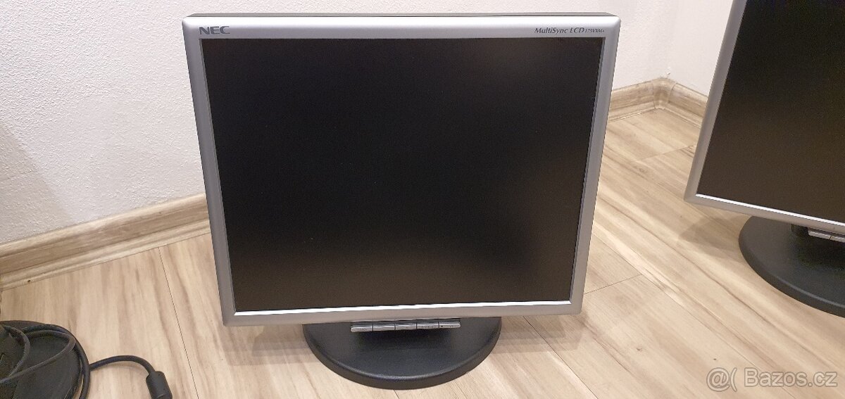LCD monitory, D-SUB, DVI, reproduktory, Lenovo, Nec, Samsung - 7