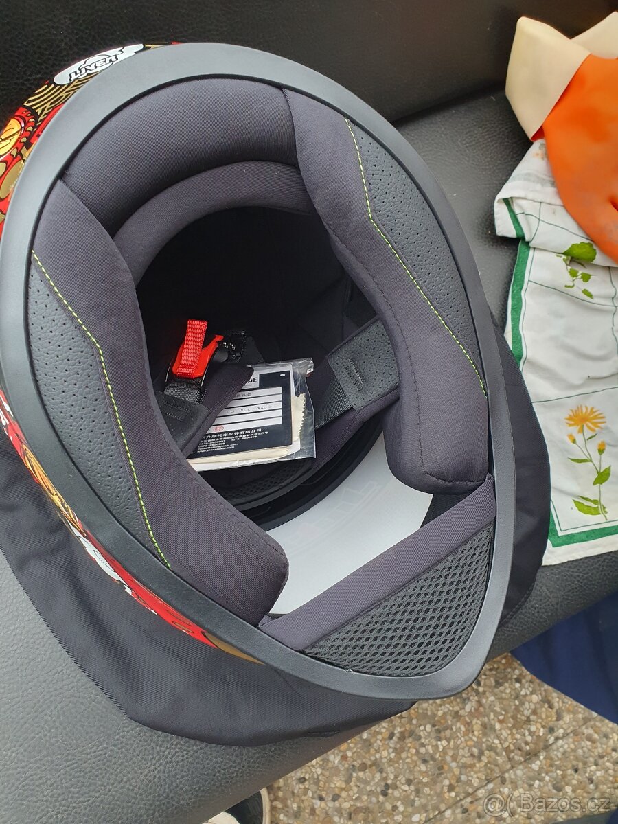 Helma přilba integrální nová krásná - 7