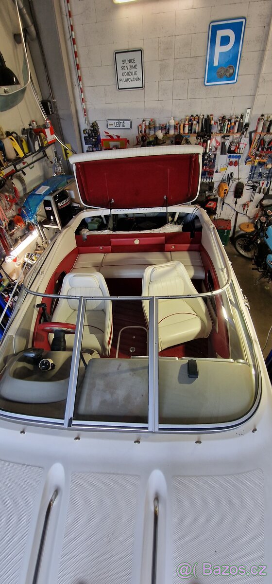 Motorovy člun Bayliner 1851 SS Capri - 7