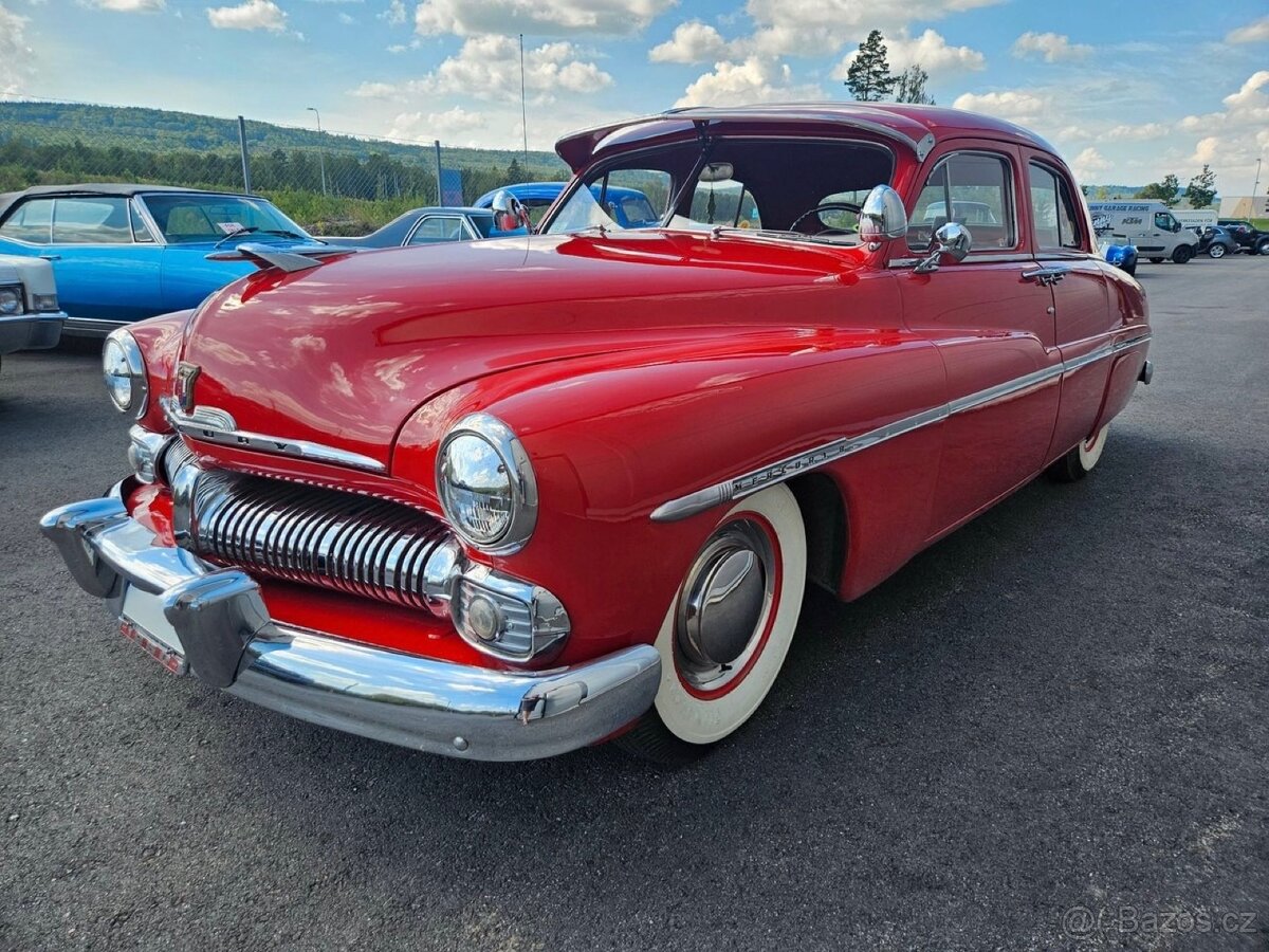 1950 Mercury Eight Sport Sedan - 7