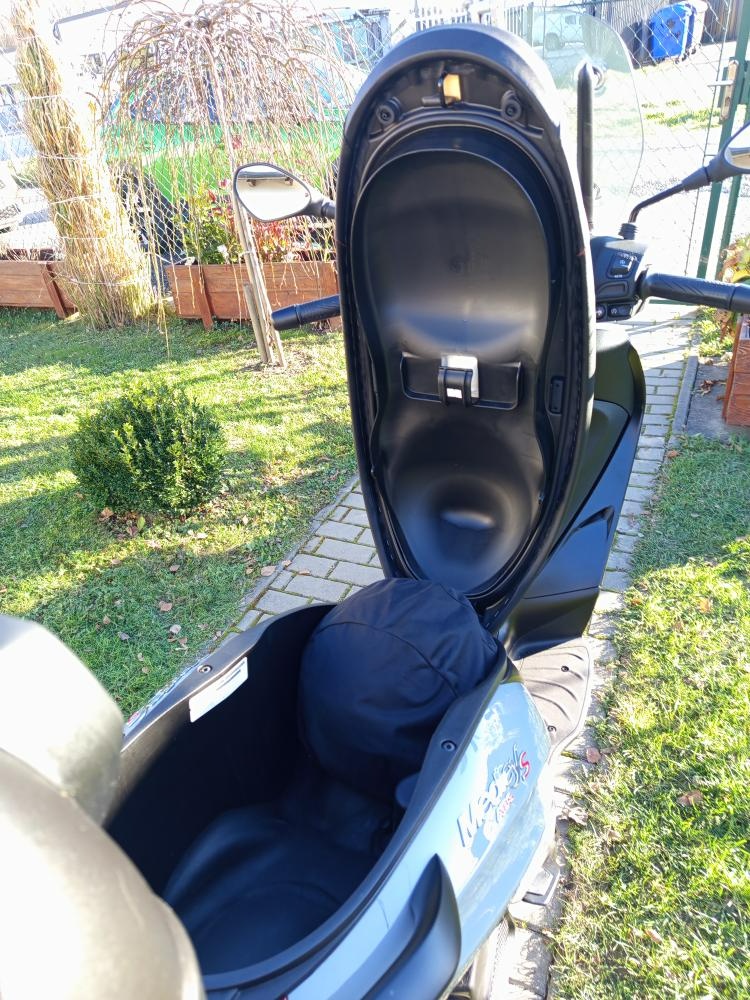 skůtr piaggío medley Sport 125 cm3 - 7